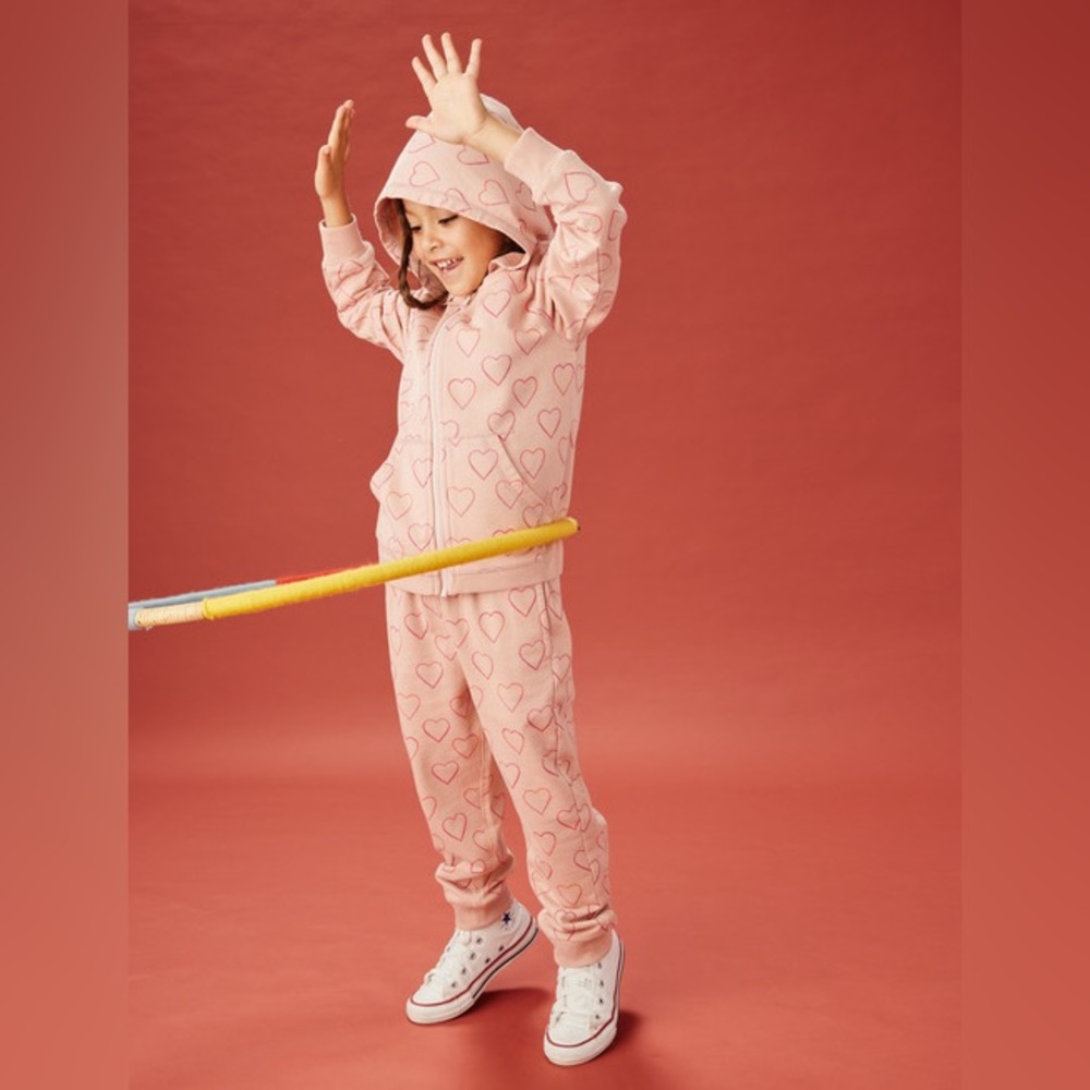 NWT Tea Collection Hearts Sweatsuit Size 12